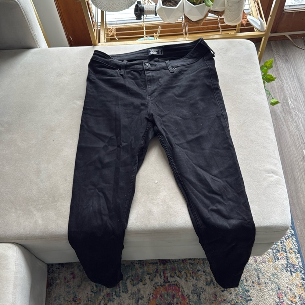 Abercrombie and Fitch Lowrise jean legging -Size 29/8 short